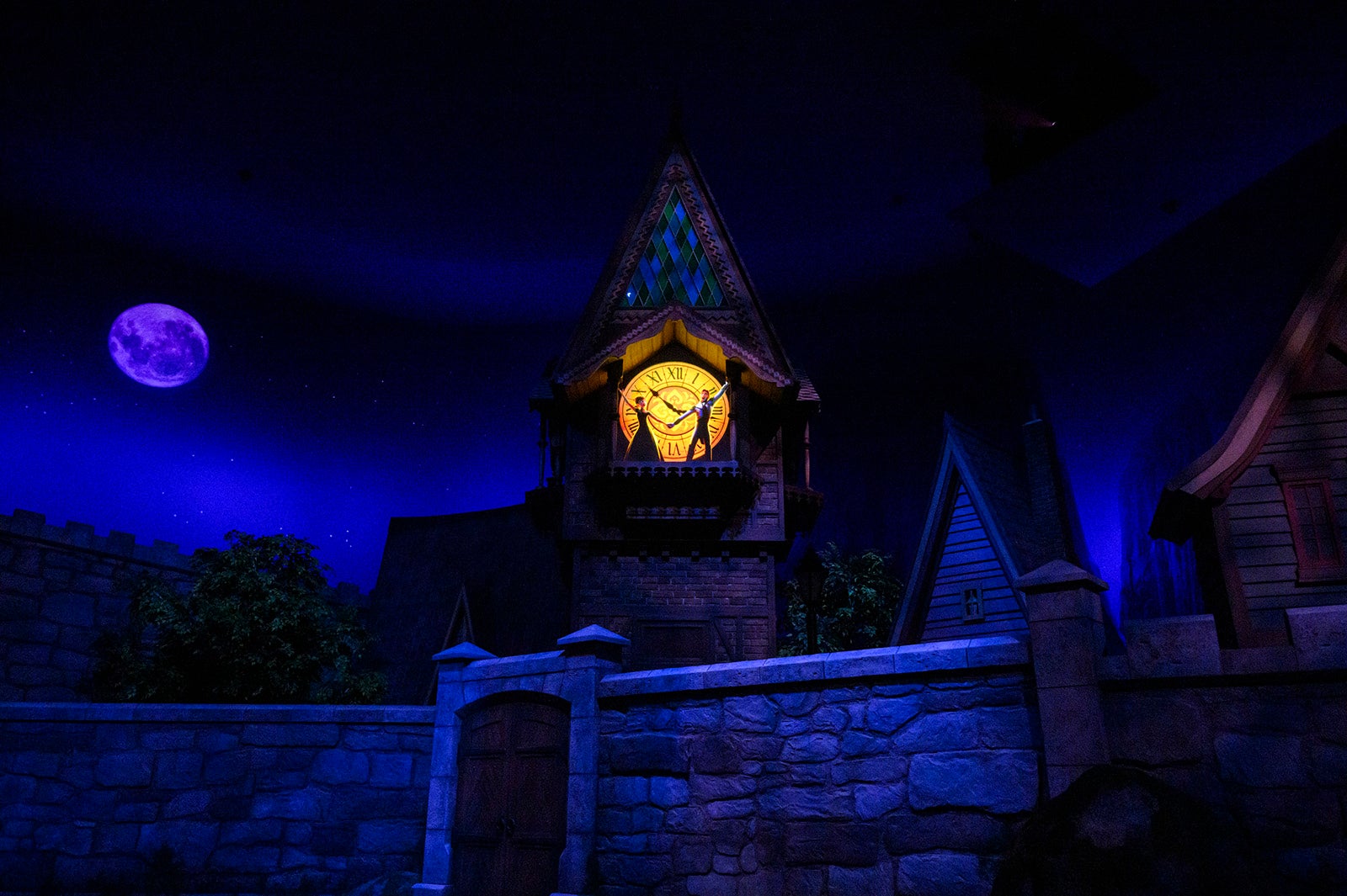 「フローズンキングダム」（C）Disney