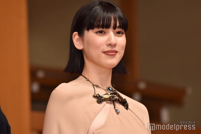 三吉彩花(C)モデルプレス