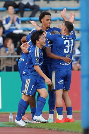 町田が連勝で2位浮上 日本代表MF望月が1G1Aの活躍 公式戦4試合連続無失点