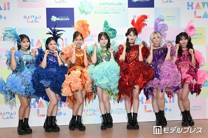 CANDY TUNE(左から)福山梨乃、桐原美月、南なつ、小川奈々子、立花琴未、宮野静、村川緋杏(C)モデルプレス