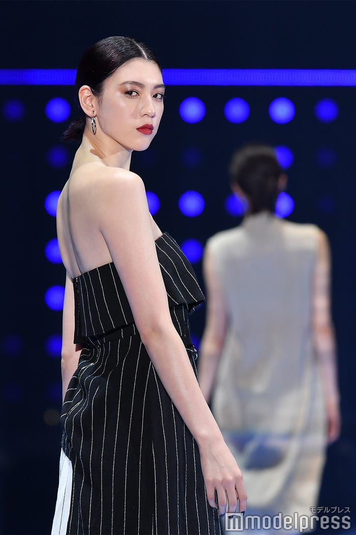 三吉彩花 (C)モデルプレス