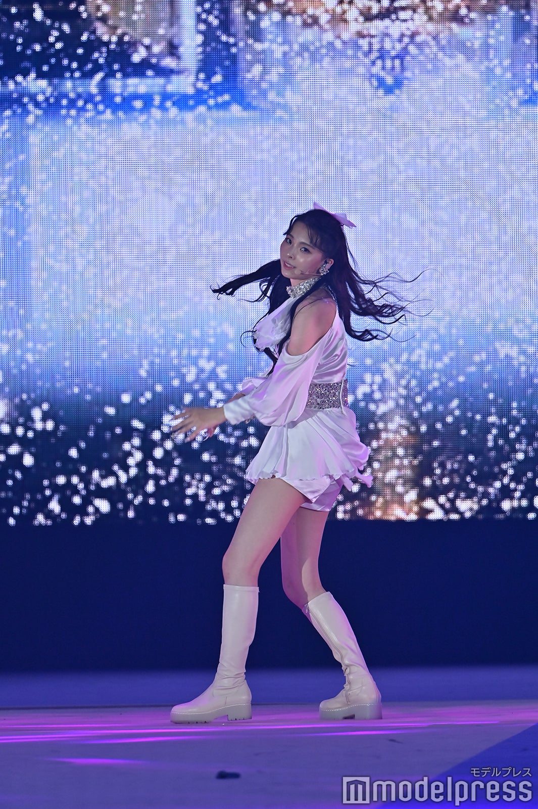 （C）モデルプレス