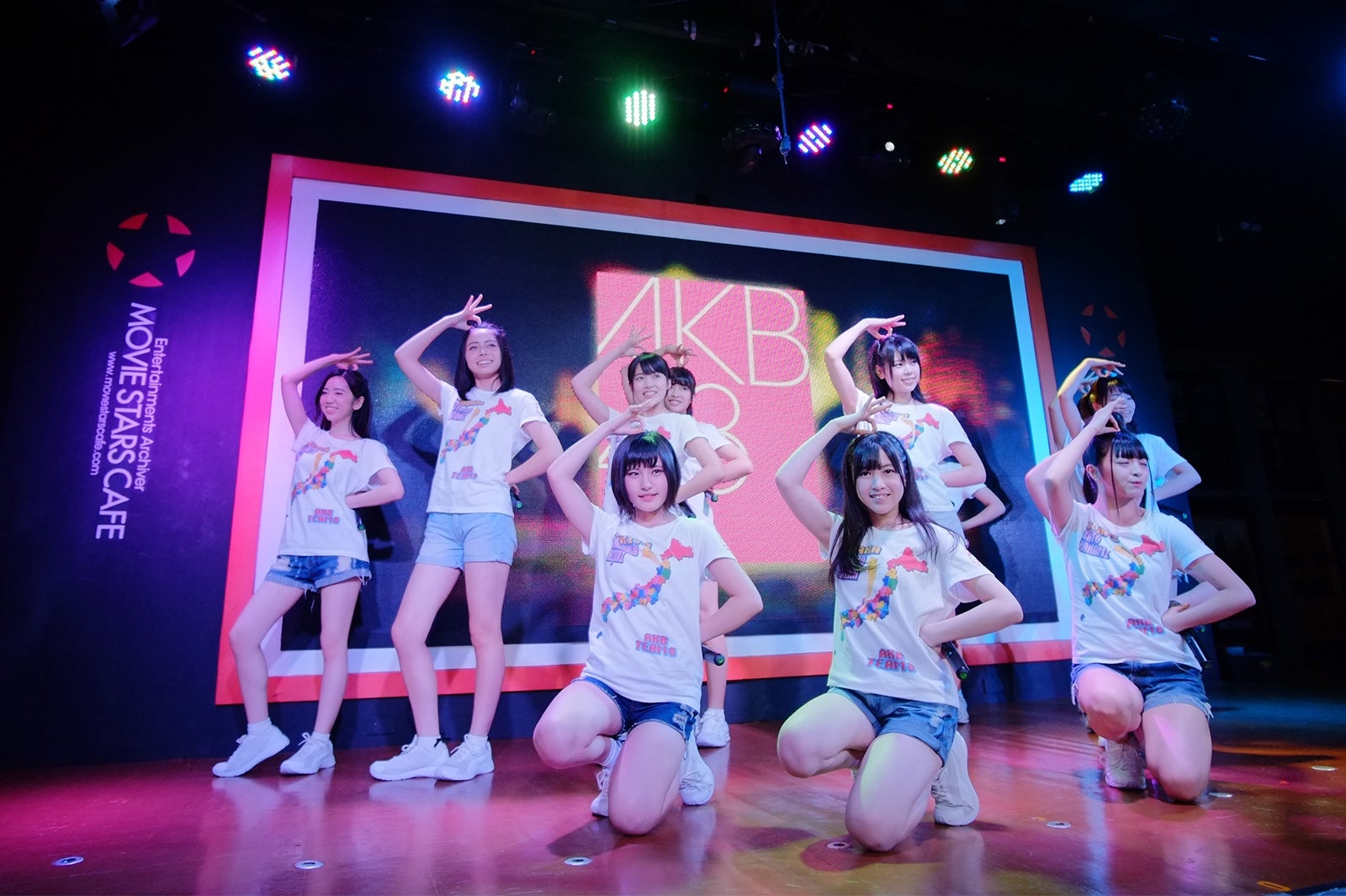 AKB48チーム8（C）AKS