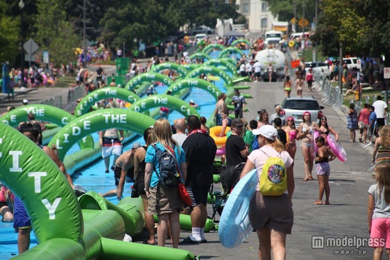 「Slide the City」／画像提供：Slide the City in SEIBU PRINCE DOME