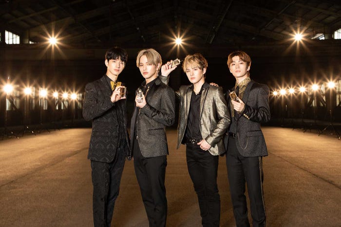 (左から)佐藤景瑚、大平祥生、川西拓実、木全翔也 (提供写真)