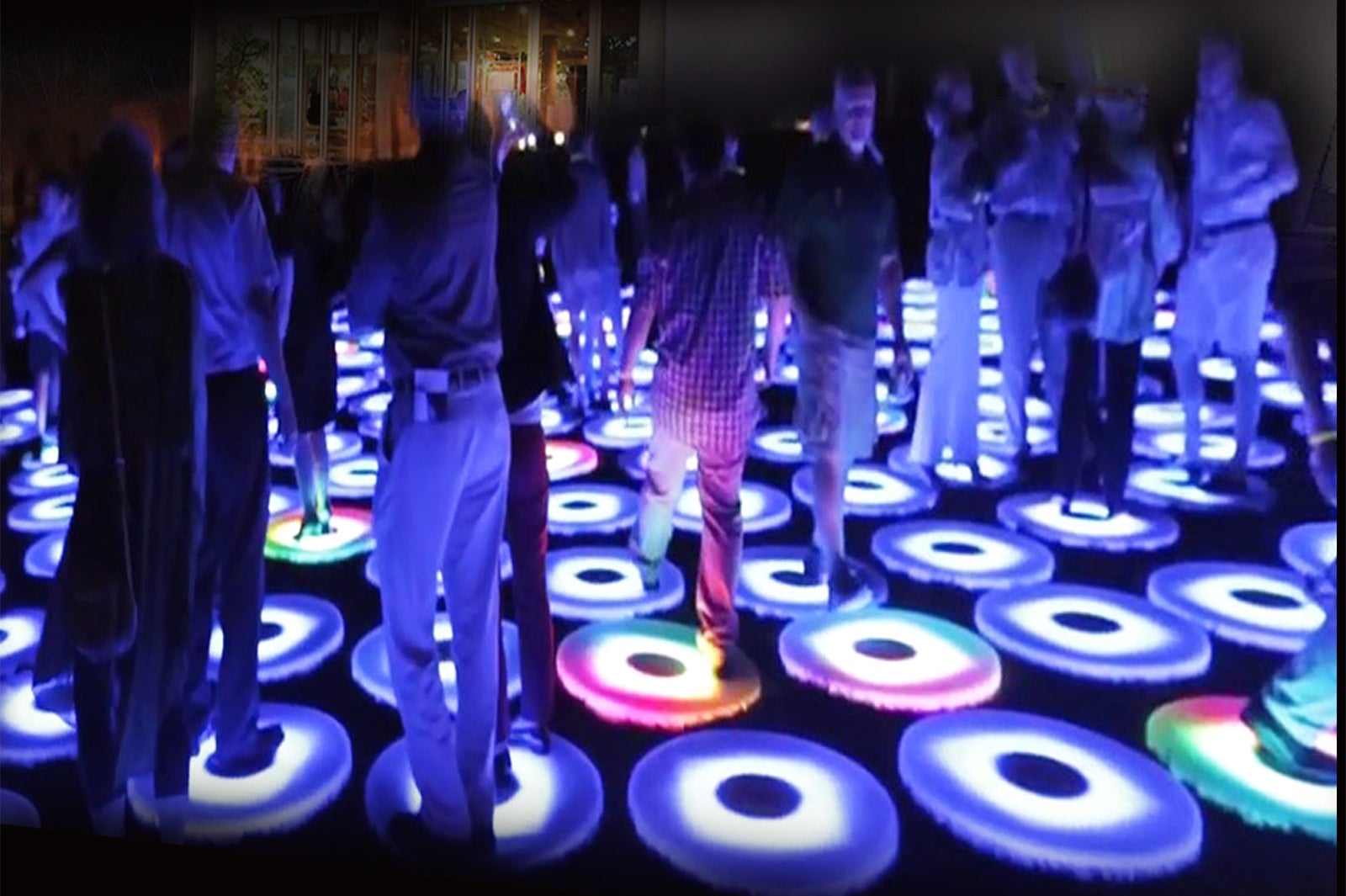 イルミ体験エリア／画像提供：大阪城イルミナージュ実行委員会