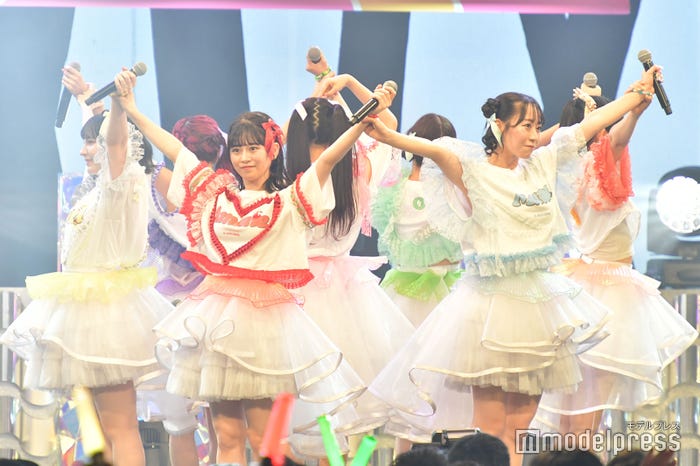 FRUITS ZIPPER(C)モデルプレス