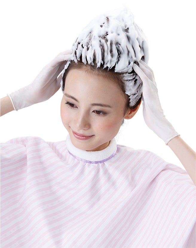 しっかり洗い流してアフターカラー美容液でケア