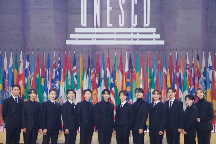 SEVENTEEN(P)&(C)PLEDIS Entertainment