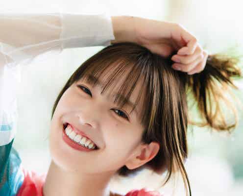 日向坂46佐々木久美、爽やかな笑顔にキュン「週マガ」初表紙