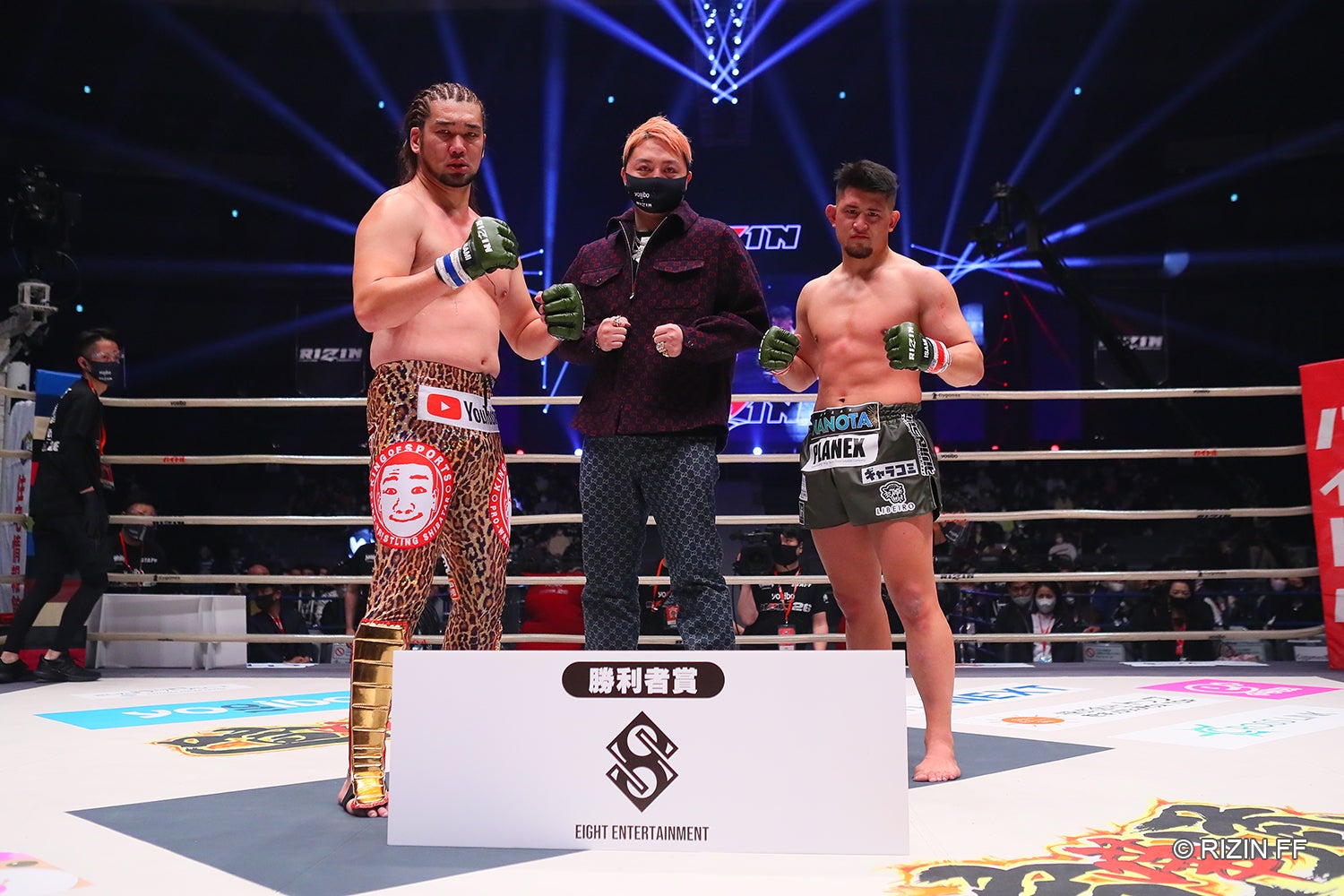 シバターVSHIROYA（C）RIZIN FF