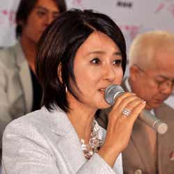 秋吉久美子
