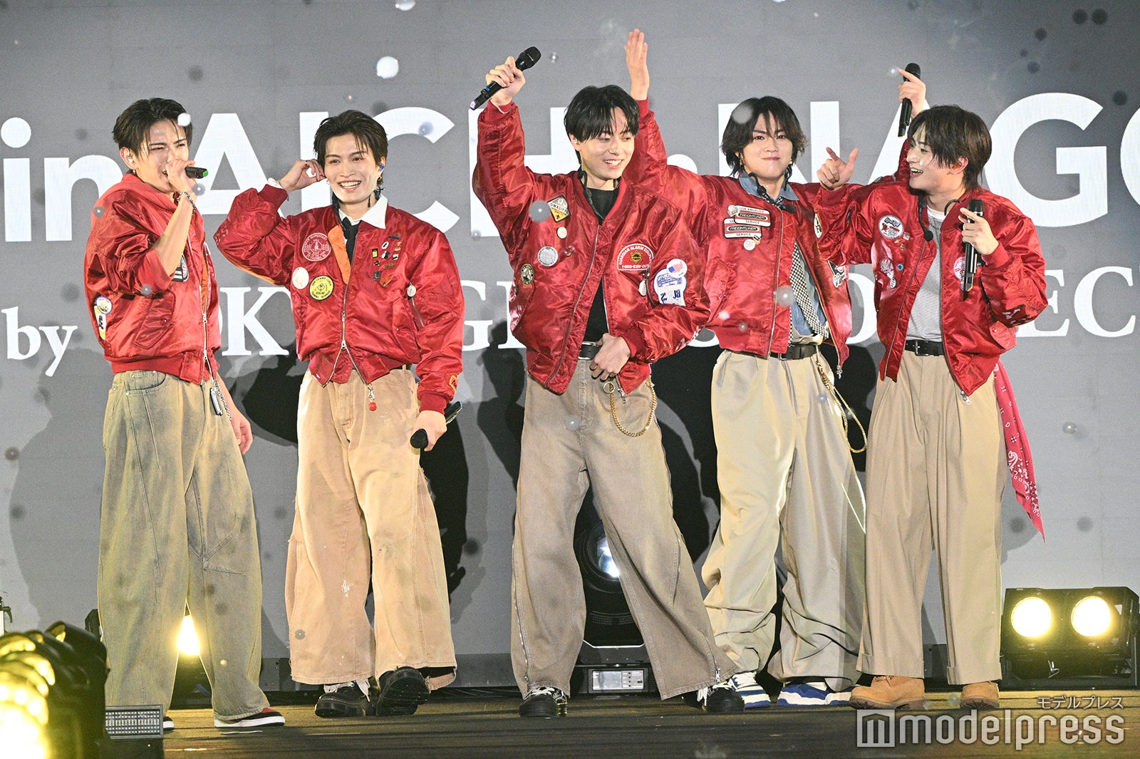 ACEes（C）モデルプレス