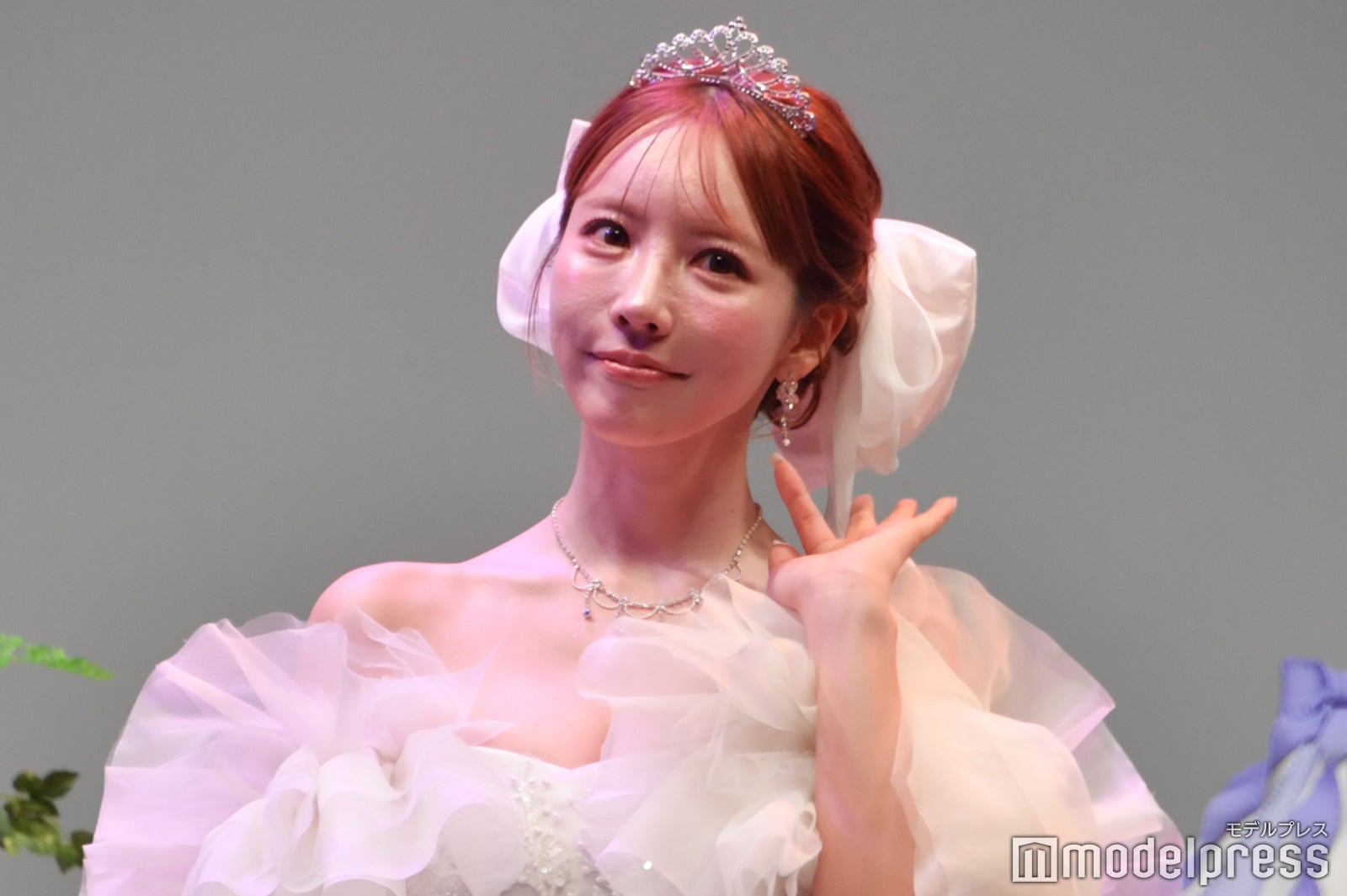 三上悠亜（C）モデルプレス