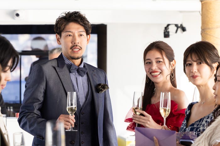 けいいち、レイカ、あかね(C)AbemaTV,Inc