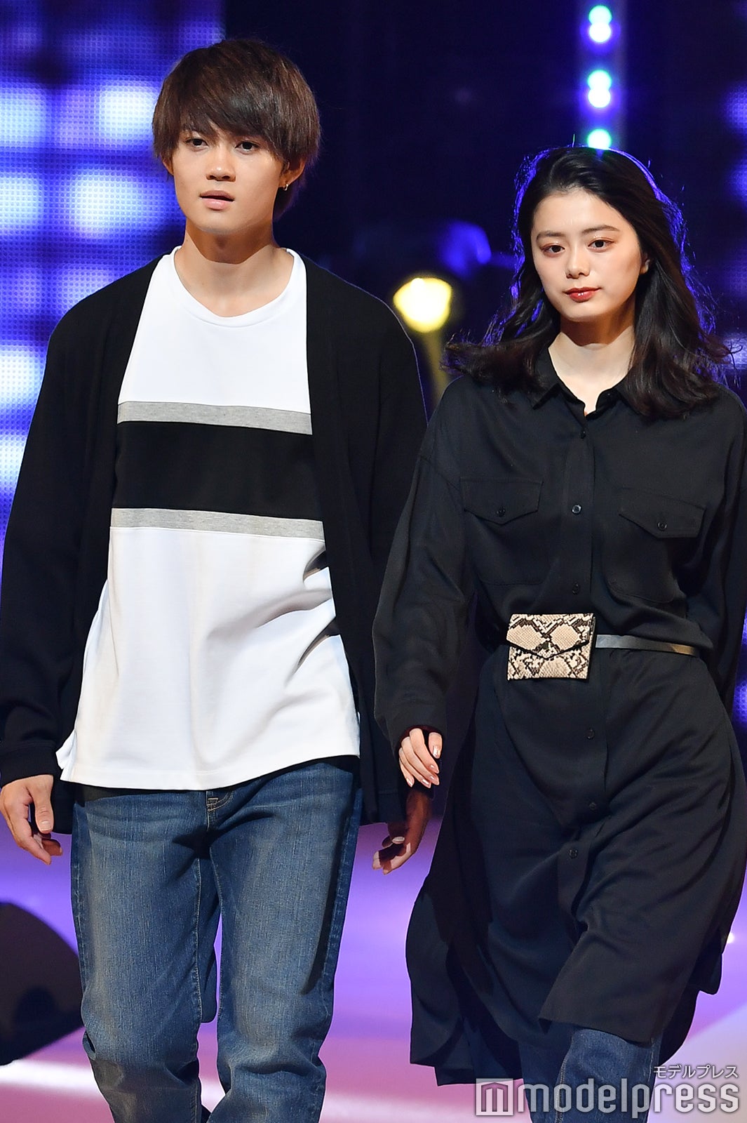 佐野勇斗、紺野彩夏（C）モデルプレス