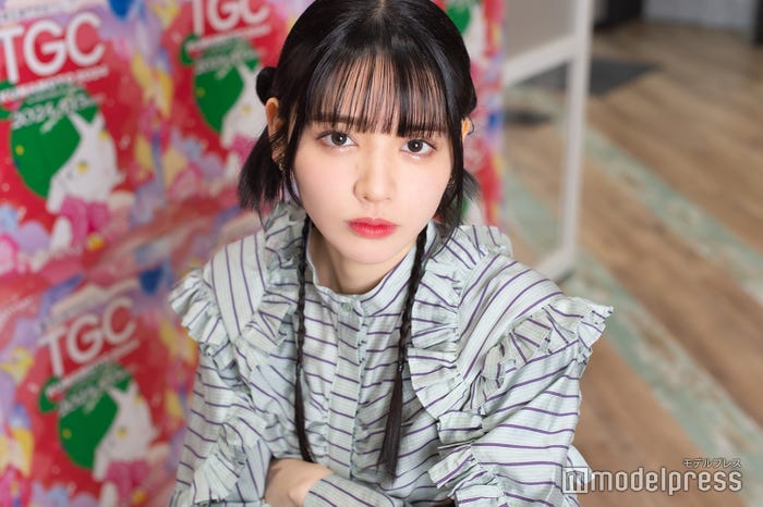 鎮西寿々歌(C)モデルプレス