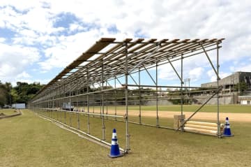 阪神 宜野座キャンプ地に新たな鍛錬場「めんそー路」設営 雨天時用の100メートル走路 29日完成予定