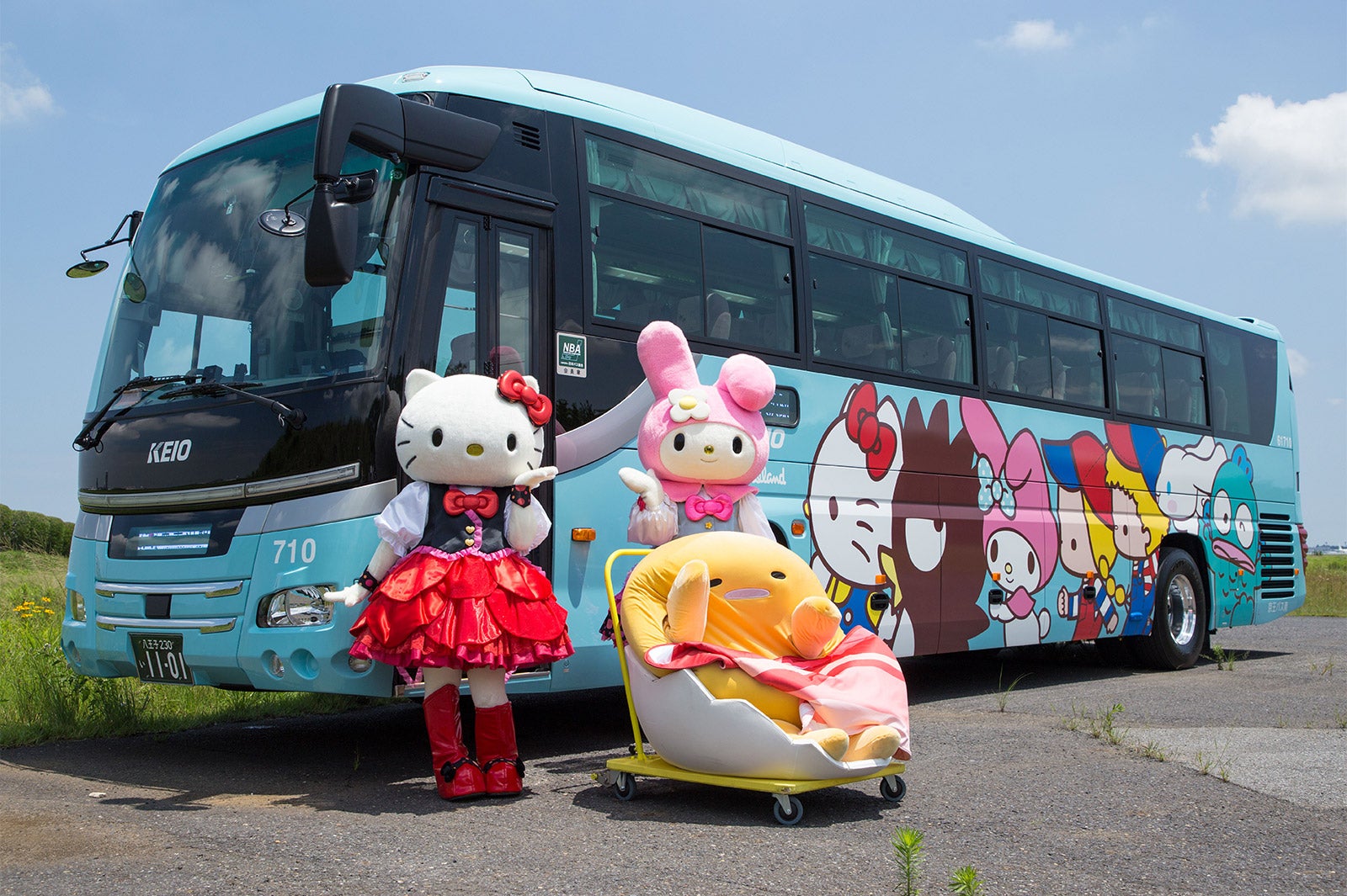 成田空港連絡バス「サンリオピューロランド号」運行　“大人カワイイ”シナモロールカラー