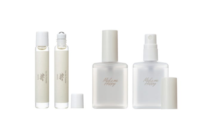 (左から)ロールオンタイプの「オードトワレ」、ミストタイプの「フレグランスウォーター」 (画像提供:キャンメイク)