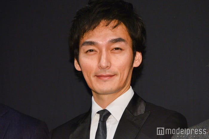 草なぎ剛 (C)モデルプレス