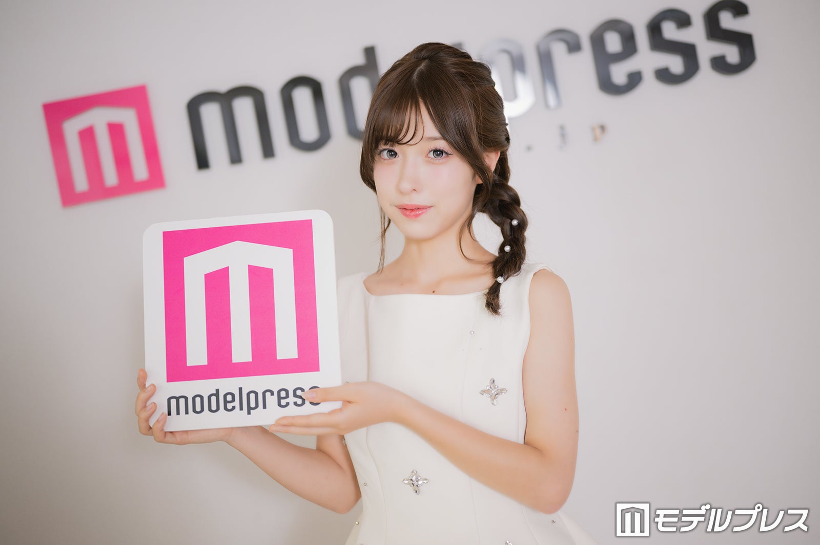 杏珠彩（C）モデルプレス