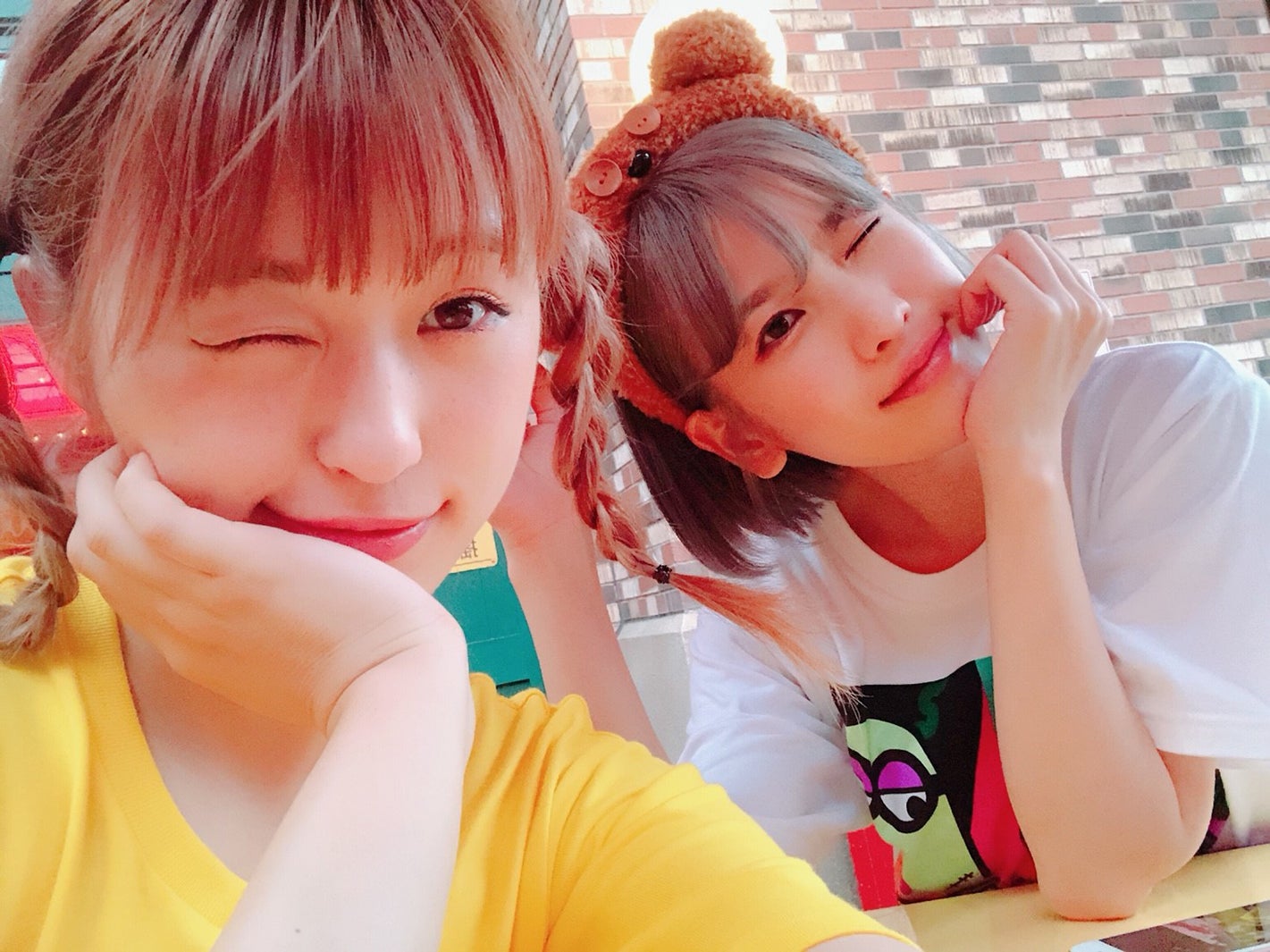 （左から）やのあんな、夏目花実（写真提供：MBS）