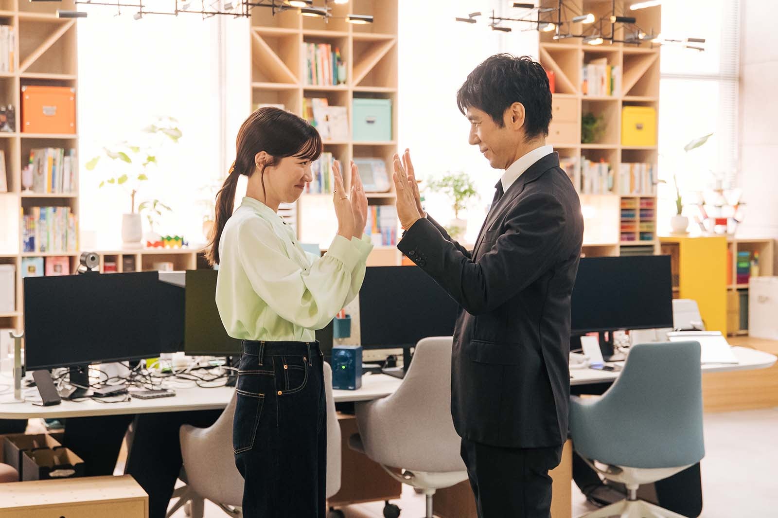 永野芽郁、西島秀俊／「ユニコーンに乗って」最終話より（C）TBSスパークル／TBS　撮影：加藤春日