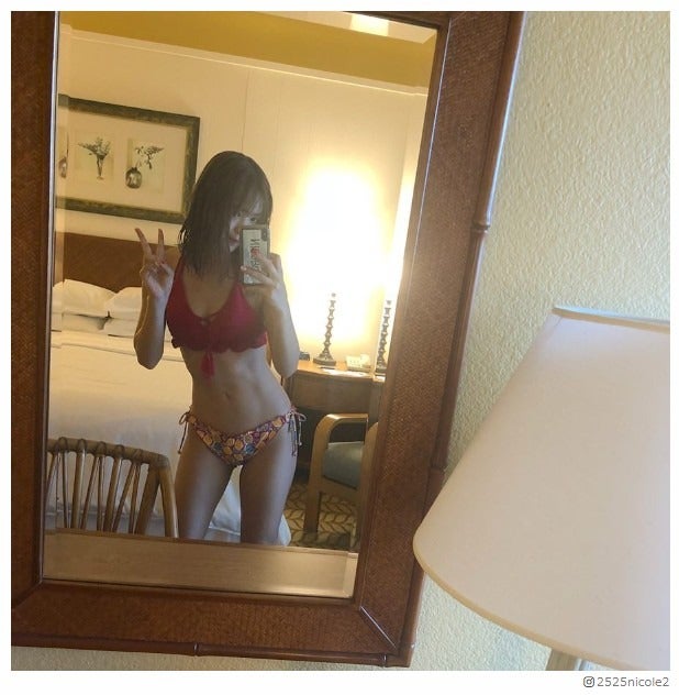 藤田ニコル、ビキニ姿で鍛え上げられた腹筋披露「努力の証」美ボディに注目集まる