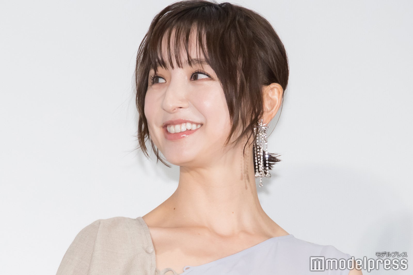 篠田麻里子（C）モデルプレス