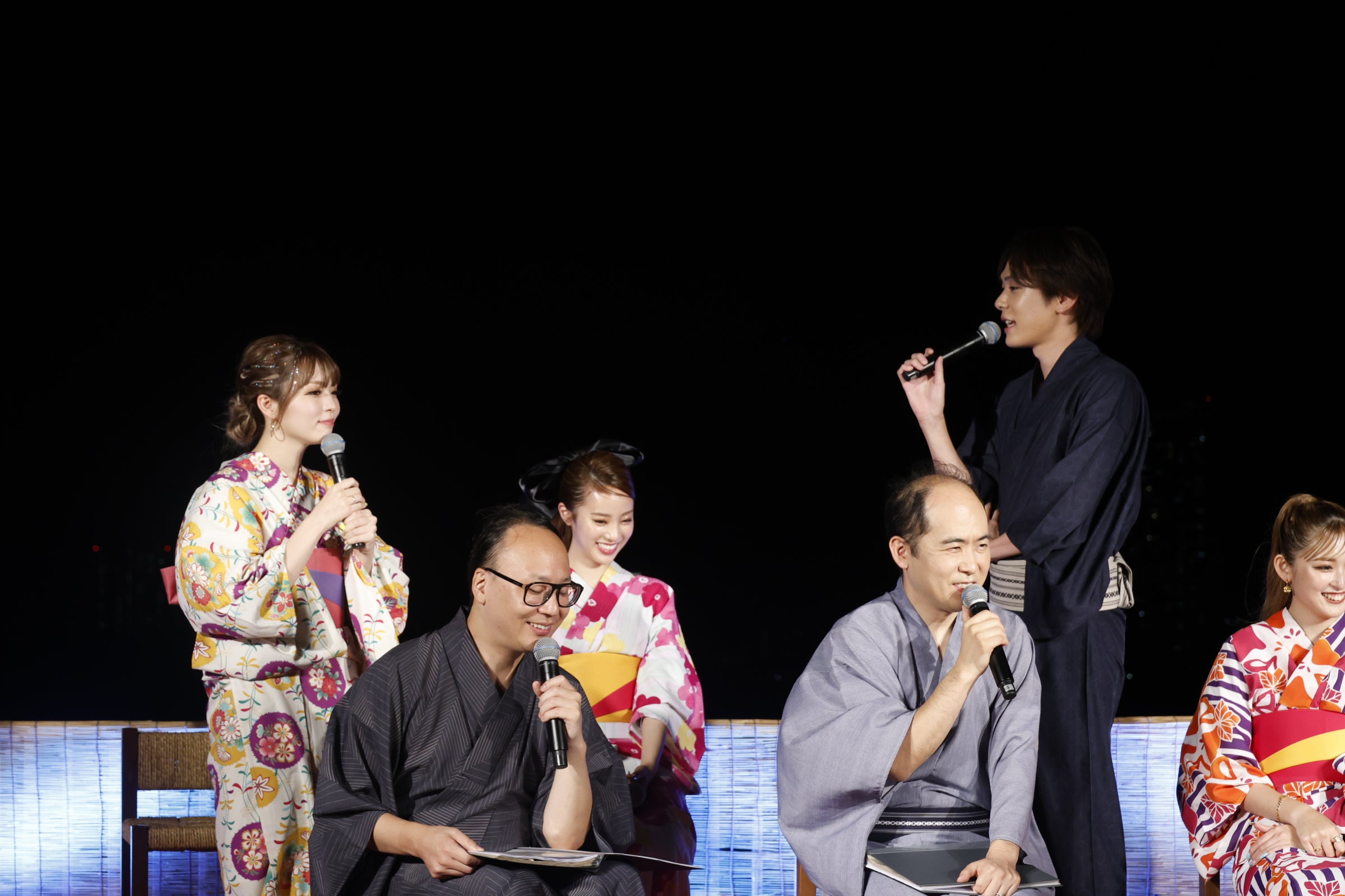 ゆいちゃみ、内藤秀一郎（C）SDGs EDOGAWA ONLINE HANABI FESTIBAL supported by TGC