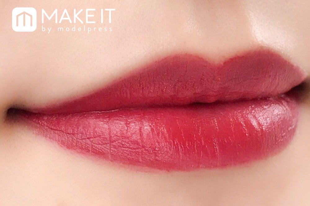 ラグジュアリーなツヤリップ (C)メイクイット