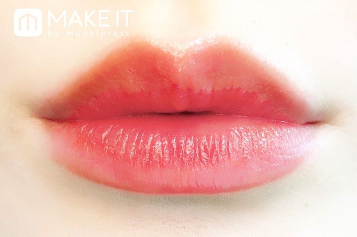 01【バビメロ】「ハートウィンドウリップティント オイルタイプ」“01ダリア”でグラデリップ (C)メイクイット