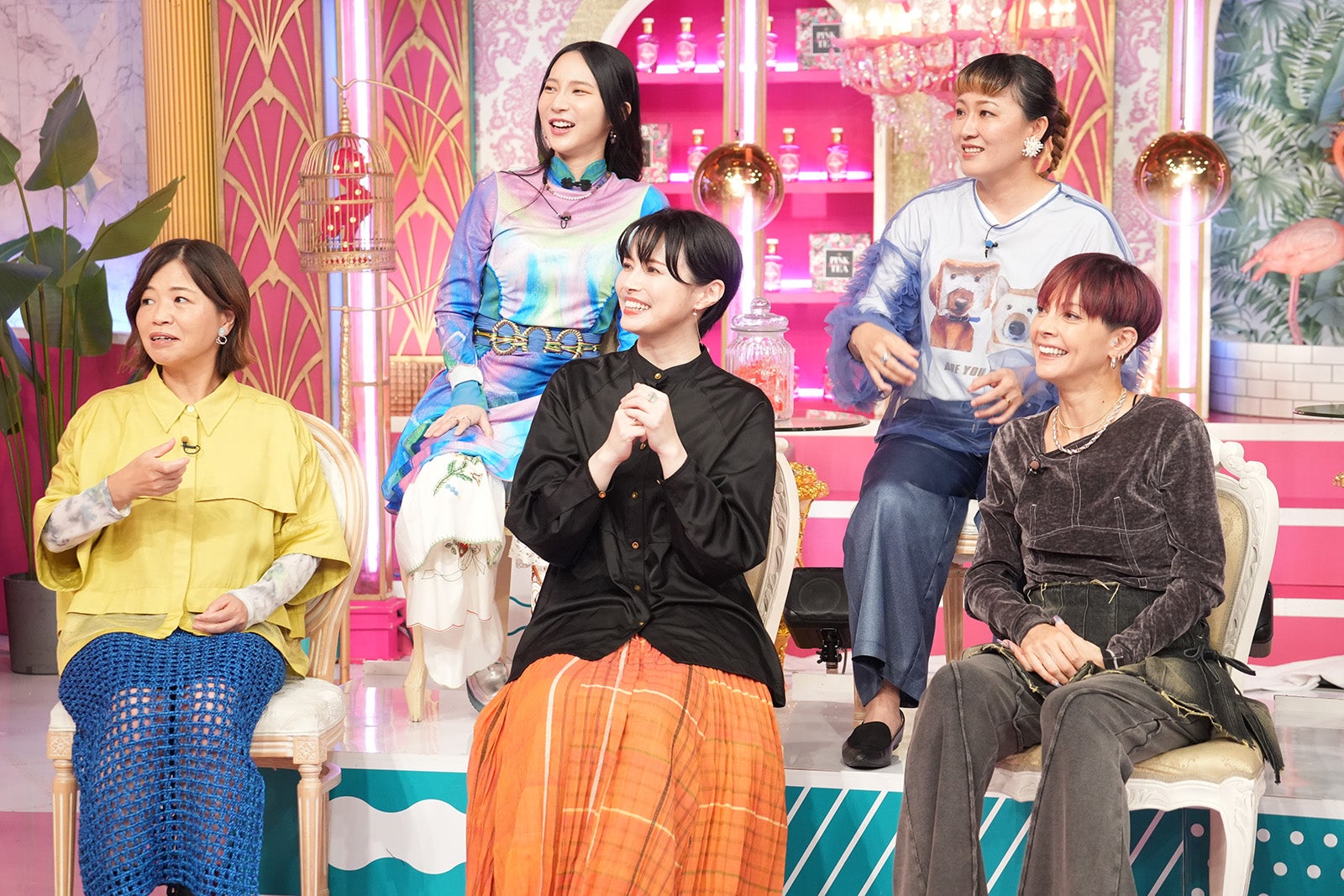 大久保佳代子、ファーストサマーウイカ、美村里江、丸山桂里奈、土屋アンナ（C）日本テレビ