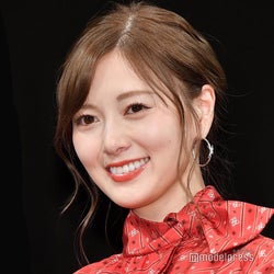 白石麻衣 乃木坂46歴代衣装で ガールズルール 踊ってみた動画が 神企画 と話題 松村沙友理 西野七瀬らの衣装も着用 モデルプレス 白石麻衣 乃木坂46歴代衣装で ガールズルール 踊ってみた動画が 神企画 と話題 松村沙友理 西野七瀬らの衣装も着用 モデルプレス