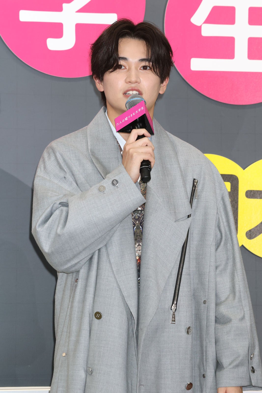 西垣匠（C）2024「六人の嘘つきな大学生」製作委員会