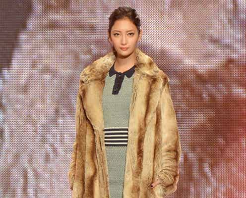 菜々緒、圧巻ランウェイで視線独り占め 秋冬のゴージャススタイルを提案