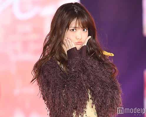 乃木坂46松村沙友理の“むにゅ顔”が可愛すぎてため息 美脚あらわなモテコーデ<GirlsAward 2017 A/W>