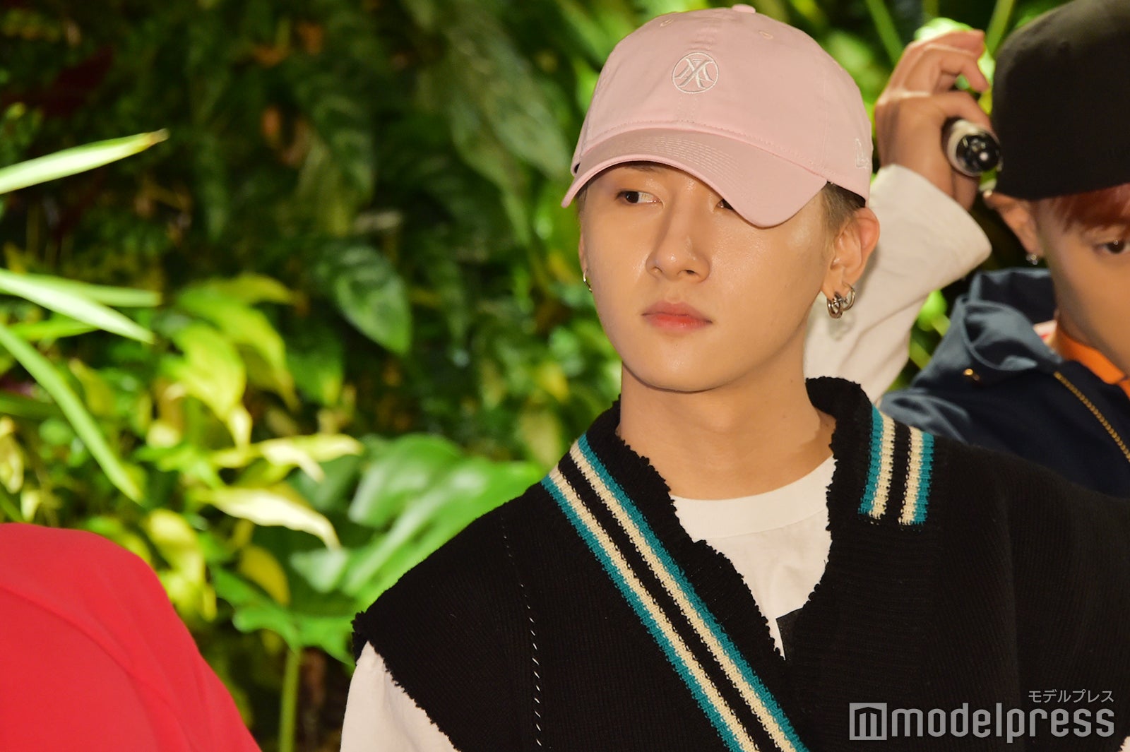 ピンクのキャップが似合うI.M （C）モデルプレス