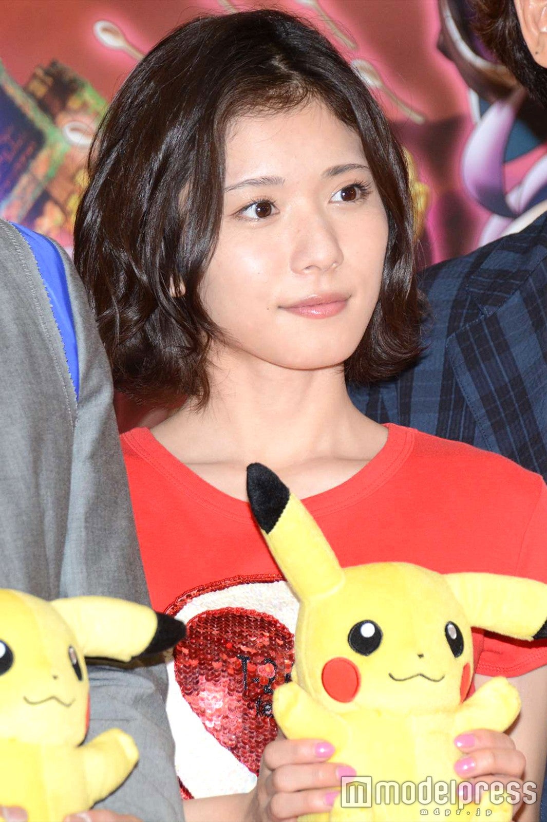 松岡茉優、念願の“熱烈ハグ”実現「大好きです」