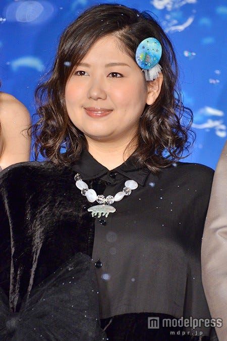 画像19 27 能年玲奈 特注 クラゲ ドレスで開幕宣言 始まりであります モデルプレス 画像19 27 能年玲奈 特注 クラゲ ドレスで開幕宣言 始まりであります モデルプレス