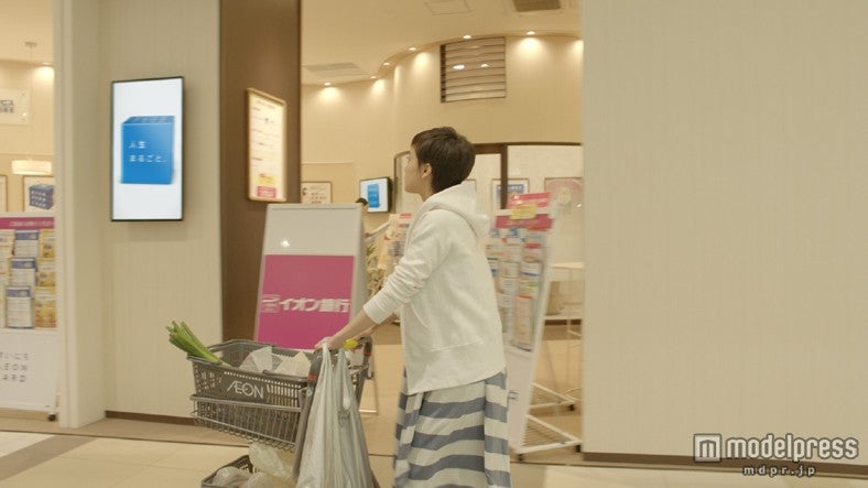 蒼井優／「キューブ」篇