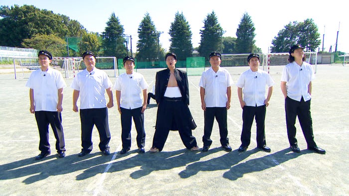 (左から)菊田竜大、岡部大、秋山寛貴、長田庄平、松尾駿、せいや、粗品(C)フジテレビ