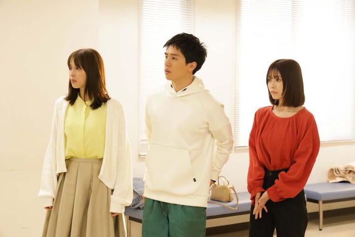 広瀬アリス、坂東龍汰、長濱ねる「366日」第2話より(C)フジテレビ