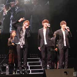 CODE-V/(C)NPO法人日韓文化交流会