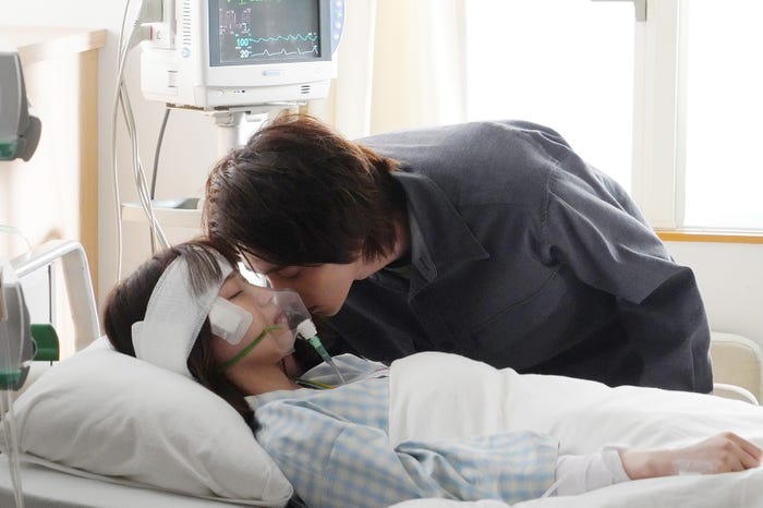 西野七瀬、横浜流星/「あなたの番です」第15話より(C)日本テレビ