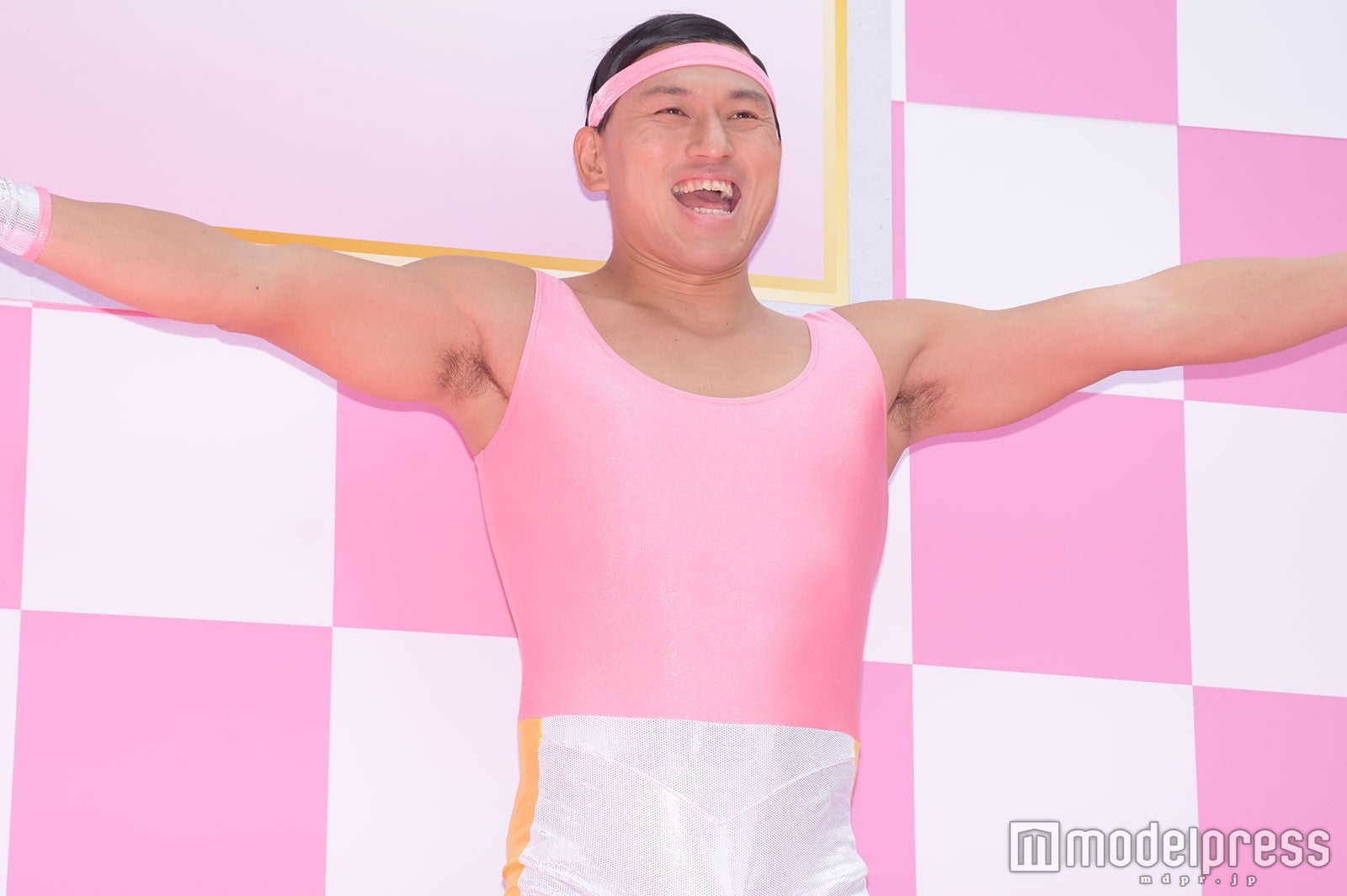 春日俊彰（C）モデルプレス