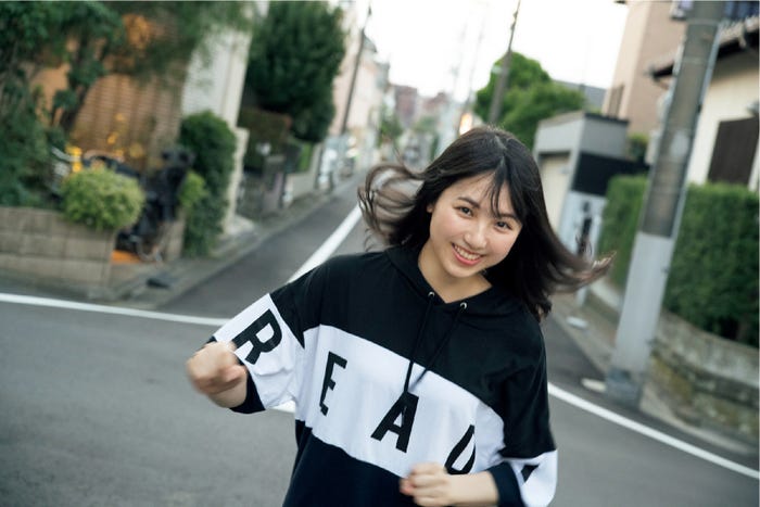 菅原茉椰(C)石垣星児、光文社