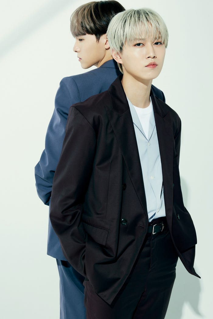 川西拓実、白岩瑠姫(画像提供:小学館)