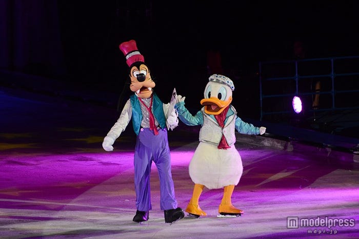 ディズニー・オン・アイス(C)Disney